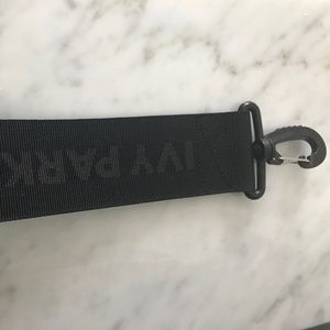 Adidas Ivy Park Drip 2 accessories